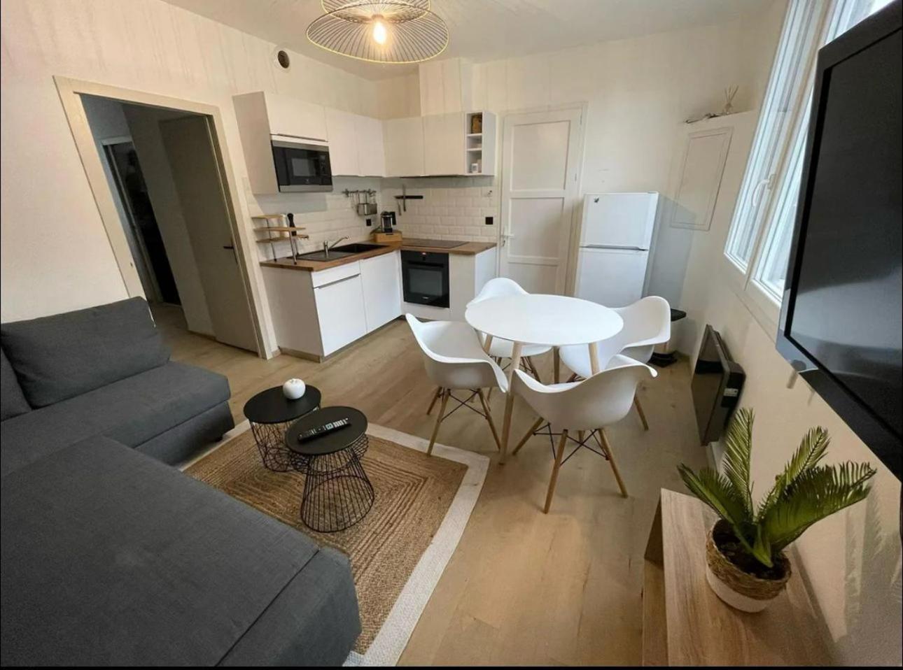 Ferienwohnung La Belle Echappee Lourdes Exterior foto